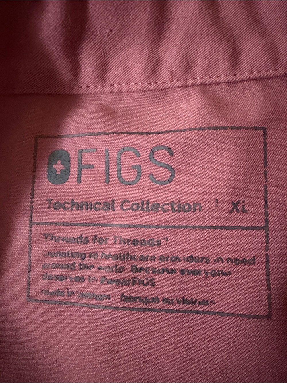 Figs Sleeveless Scrub Top - Mauve Size XL - Picture 6 of 9